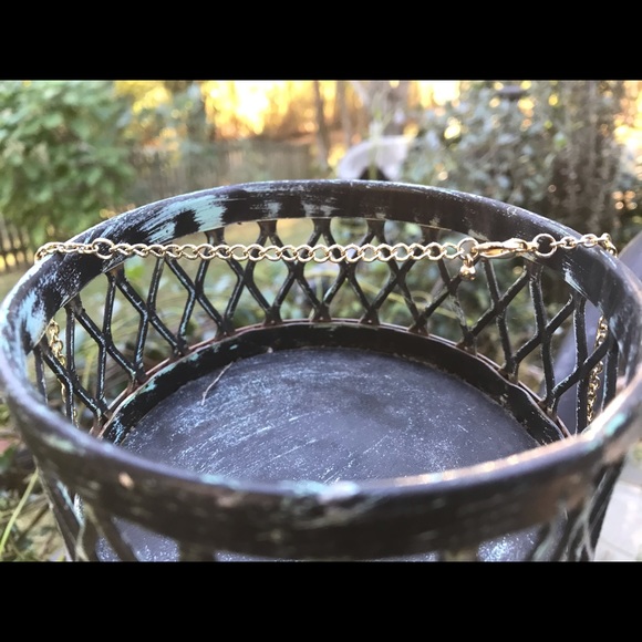 Beautiful Peach & Gold Necklace - Picture 4 of 8